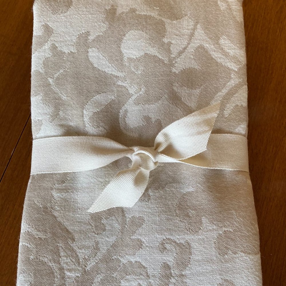 COPY - POTTERY BARN Jacquard Medallion NATURAL Euro Shams